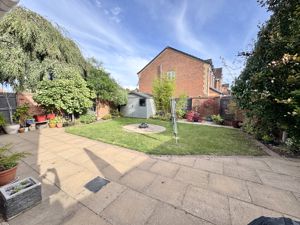 Photo 28- click for photo gallery